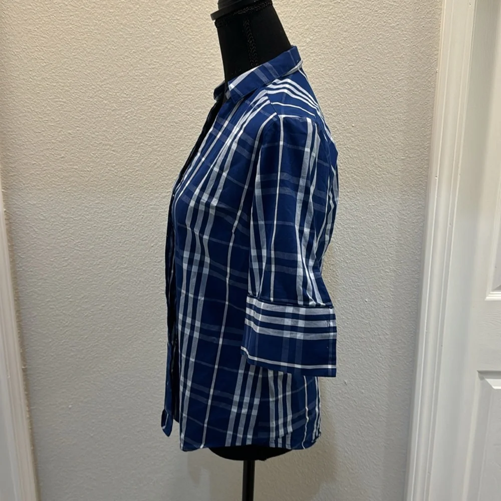 Top - Picture 2 of 4